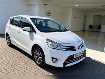 Used Toyota Verso 2016 for sale - 78956116: Photo
