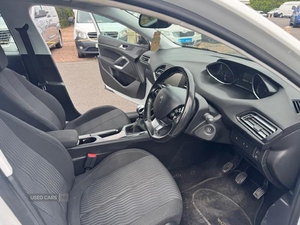 Used Peugeot 308 2016 for sale - 75508738: Photo 11