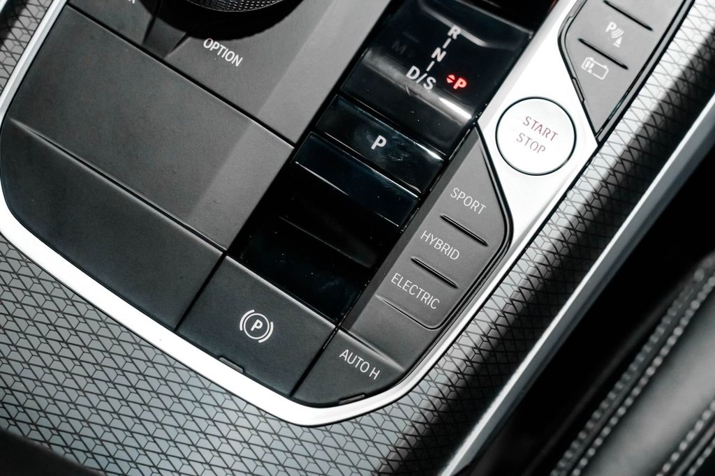 Used BMW 3 Series 2023 for sale - 76923865: Photo 33