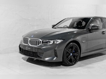 Used BMW 3 Series 2023 for sale - 76923865: Photo