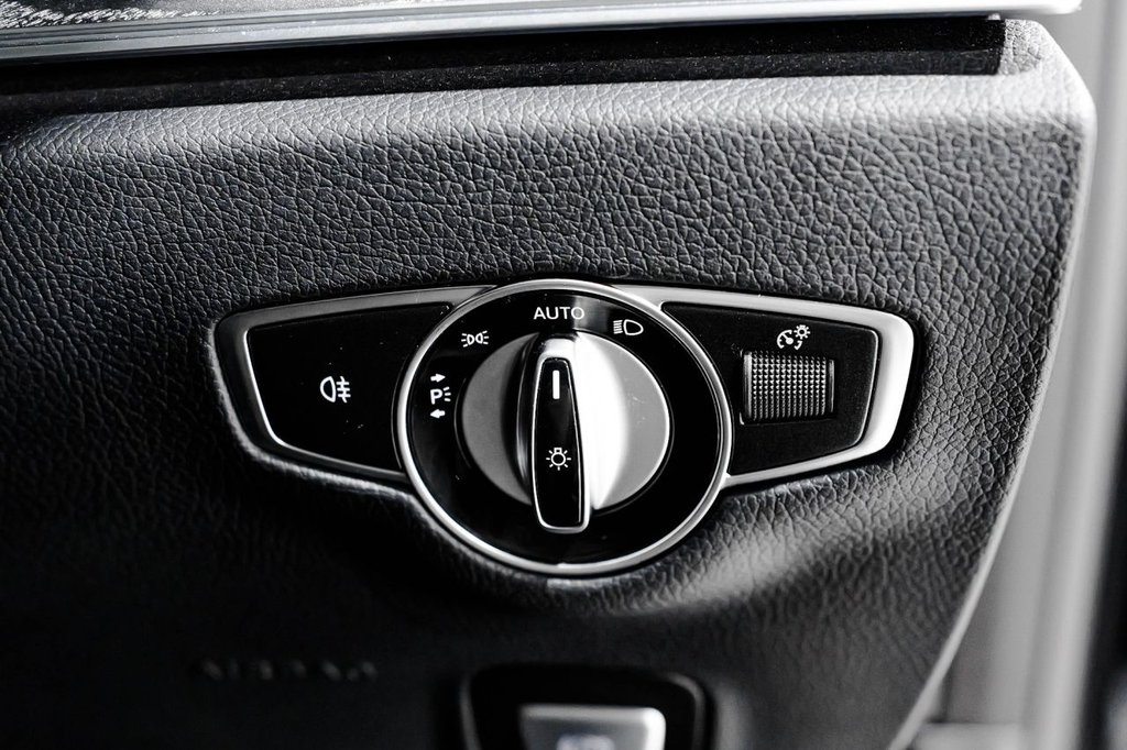 Used Mercedes-Benz E Class 2021 for sale - 76416889: Photo 23