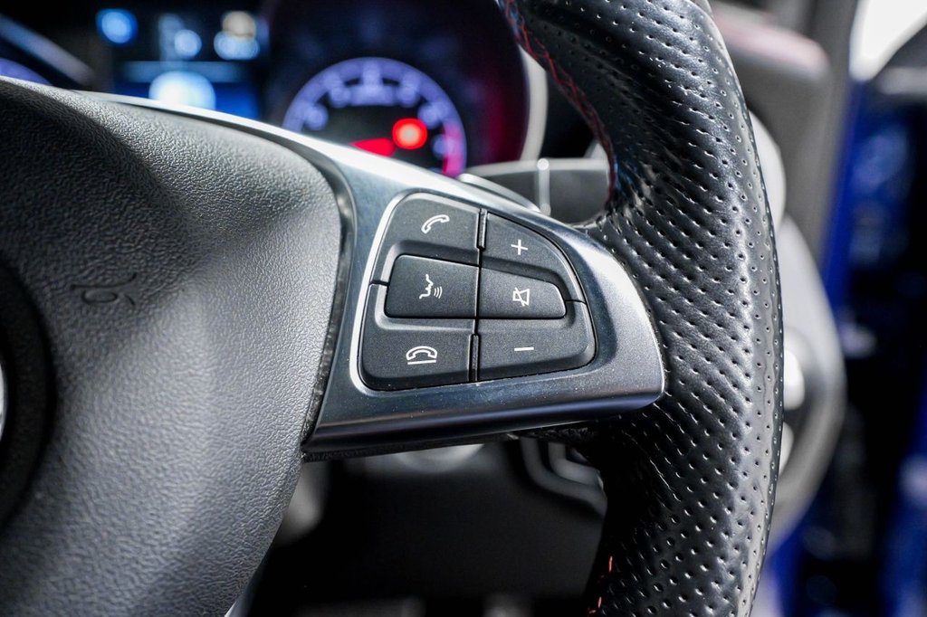 Used Mercedes-Benz GLC 2018 for sale - 76416941: Photo 23