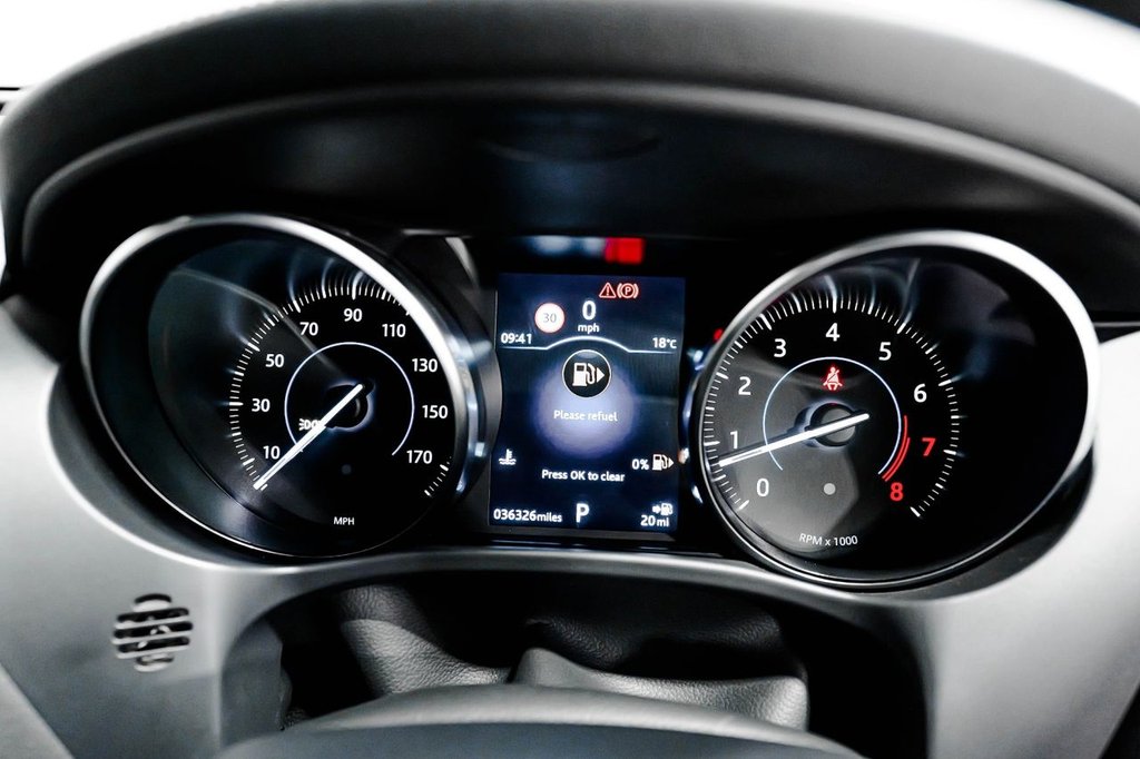 Used Jaguar F-Pace 2019 for sale - 76527257: Photo 21