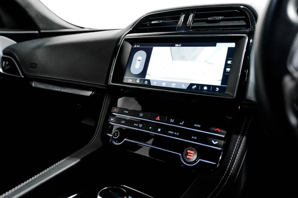 Used Jaguar F-Pace 2019 for sale - 76527257: Photo 25