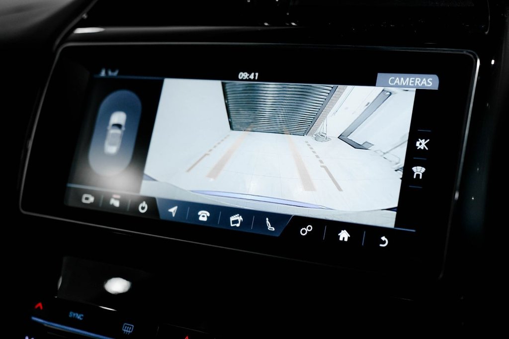 Used Jaguar F-Pace 2019 for sale - 76527257: Photo 27