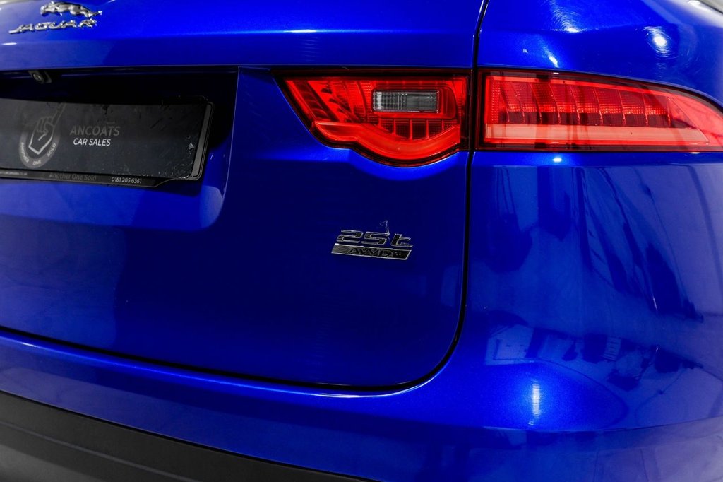 Used Jaguar F-Pace 2019 for sale - 76527257: Photo 6