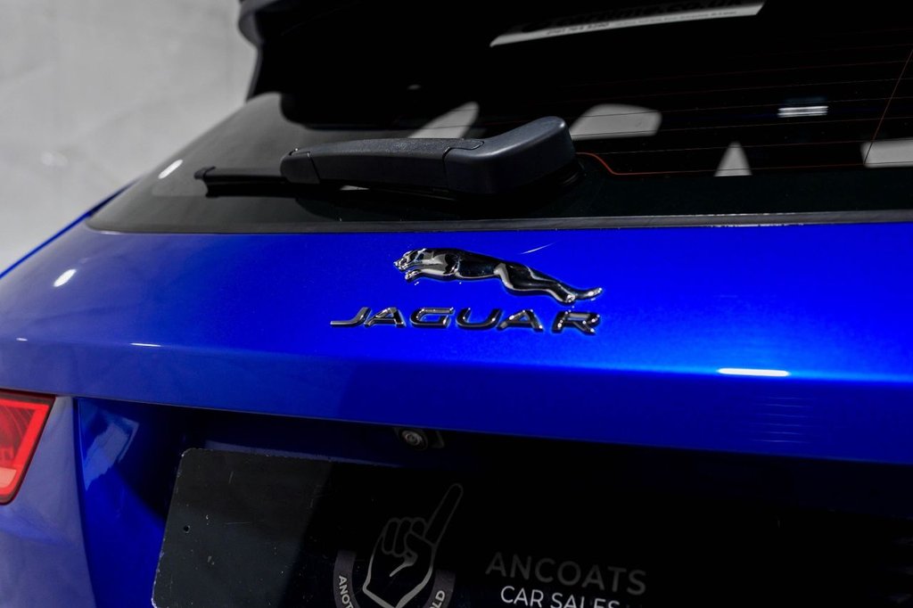 Used Jaguar F-Pace 2019 for sale - 76527257: Photo 7