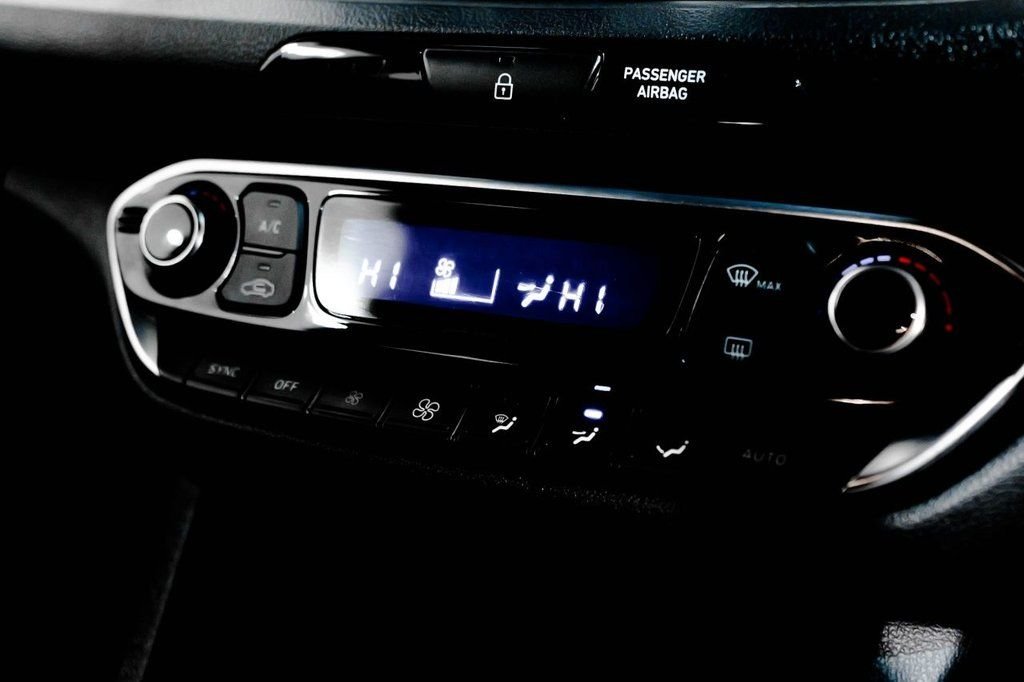 Used Hyundai i30 2020 for sale - 76901015: Photo 29