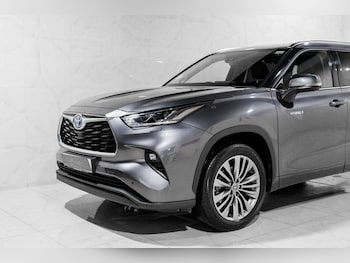 Used Toyota Highlander 2021 for sale - 77121934: Photo