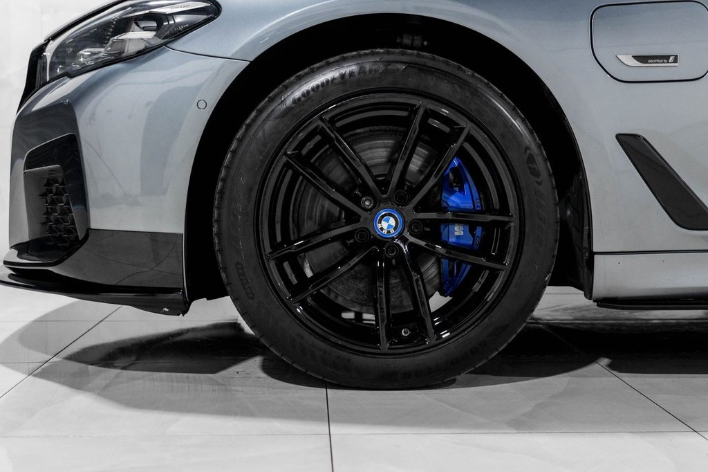 Used BMW 5 Series 2022 for sale - 77027543: Photo 40