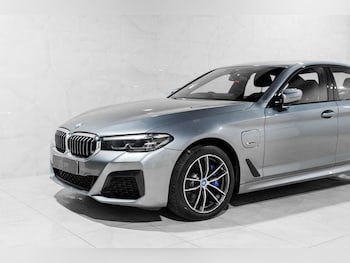 Used BMW 5 Series 2022 for sale - 77027543: Photo