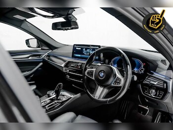 Used BMW 5 Series 2021 for sale - 76416937: Photo