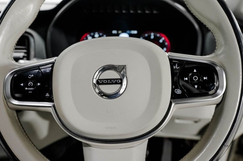 Used Volvo XC90 2016 for sale - 77422015: Photo 37