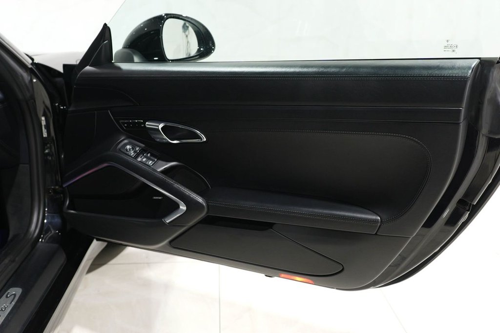 Used Porsche 911 2016 for sale - 76417025: Photo 14