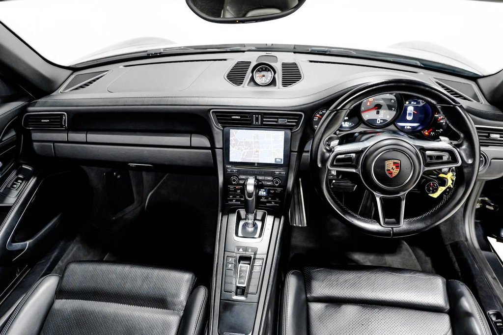 Used Porsche 911 2016 for sale - 76417025: Photo 35