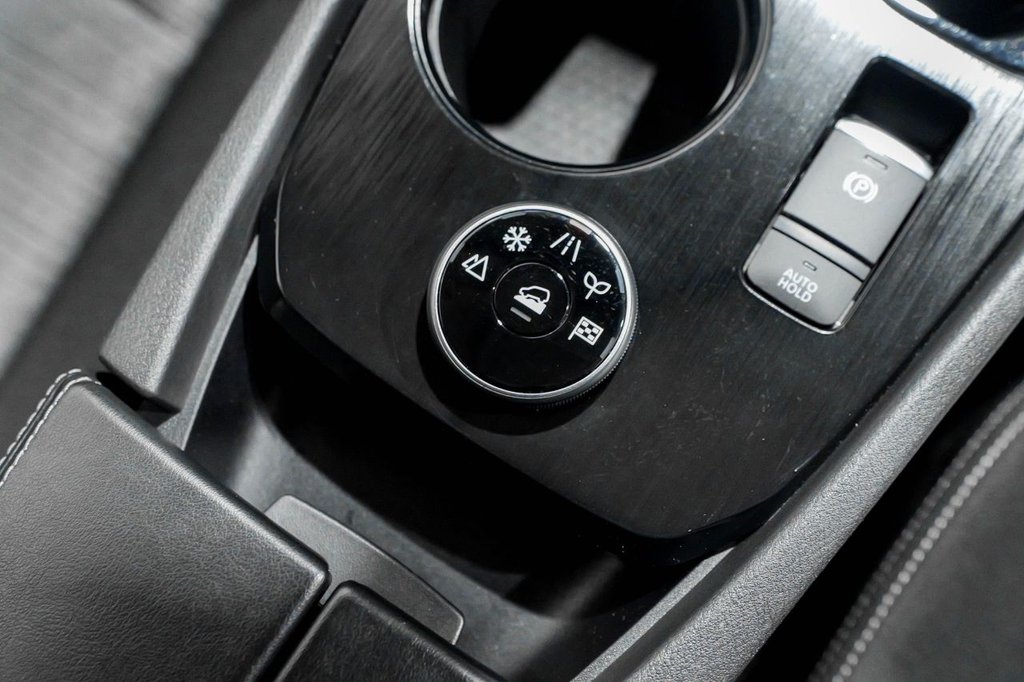 Used Nissan X-Trail 2023 for sale - 76724688: Photo 43