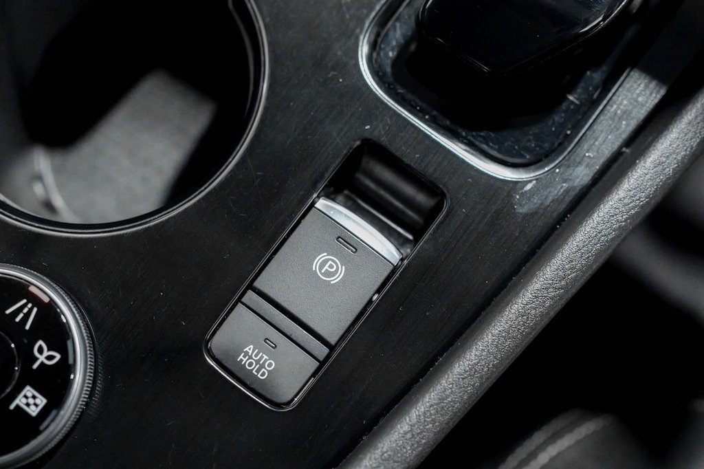 Used Nissan X-Trail 2023 for sale - 76724688: Photo 44