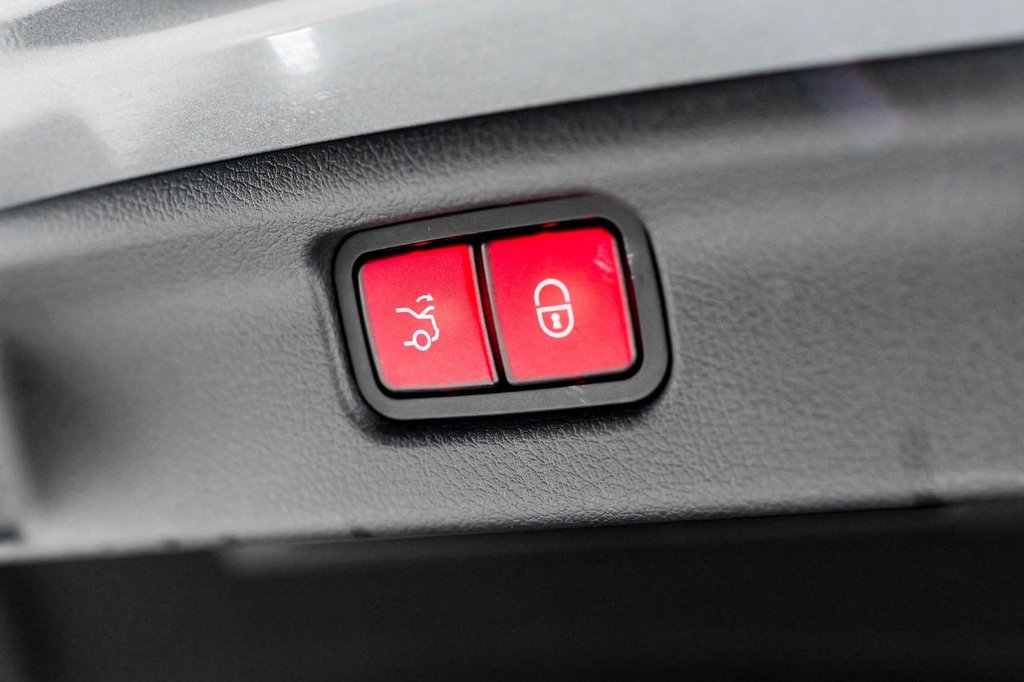 Used Mercedes-Benz C Class 2023 for sale - 76574741: Photo 22