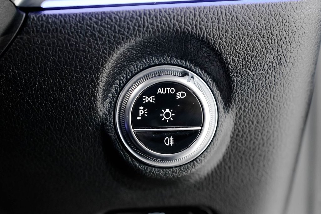 Used Mercedes-Benz C Class 2023 for sale - 76574741: Photo 40