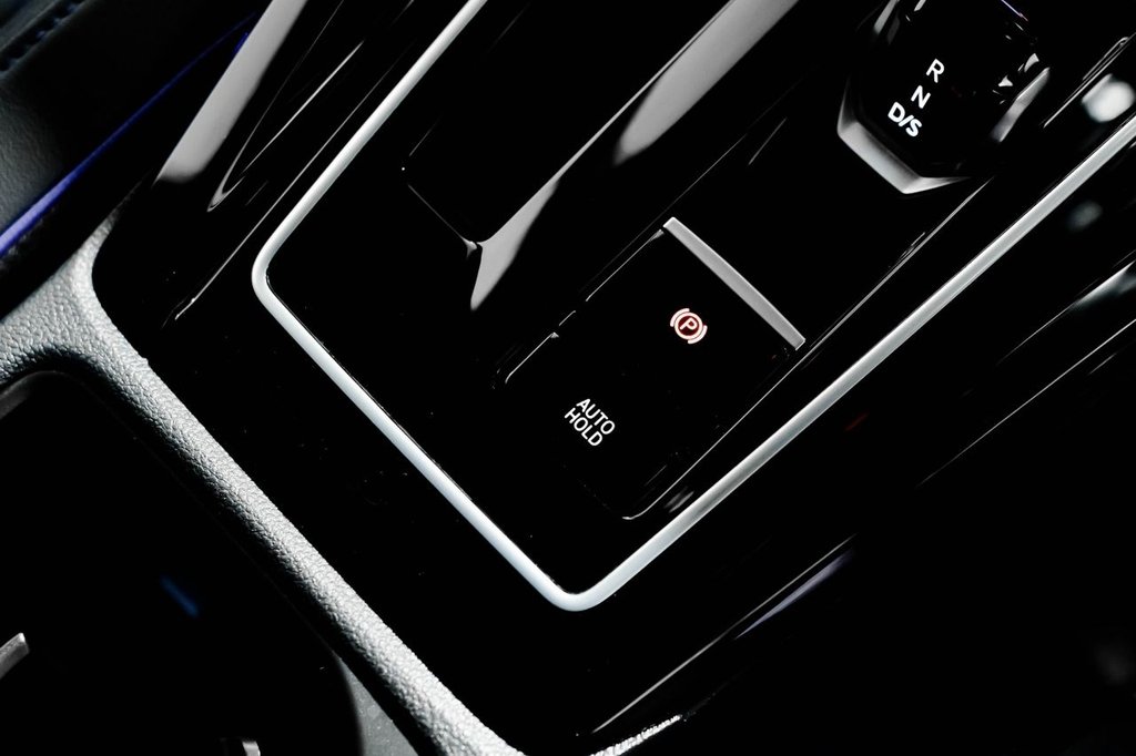 Used Volkswagen Golf 2024 for sale - 76416884: Photo 44