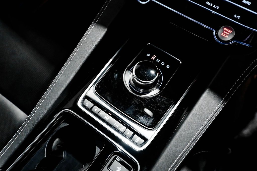 Used Jaguar F-Pace 2019 for sale - 76416982: Photo 28