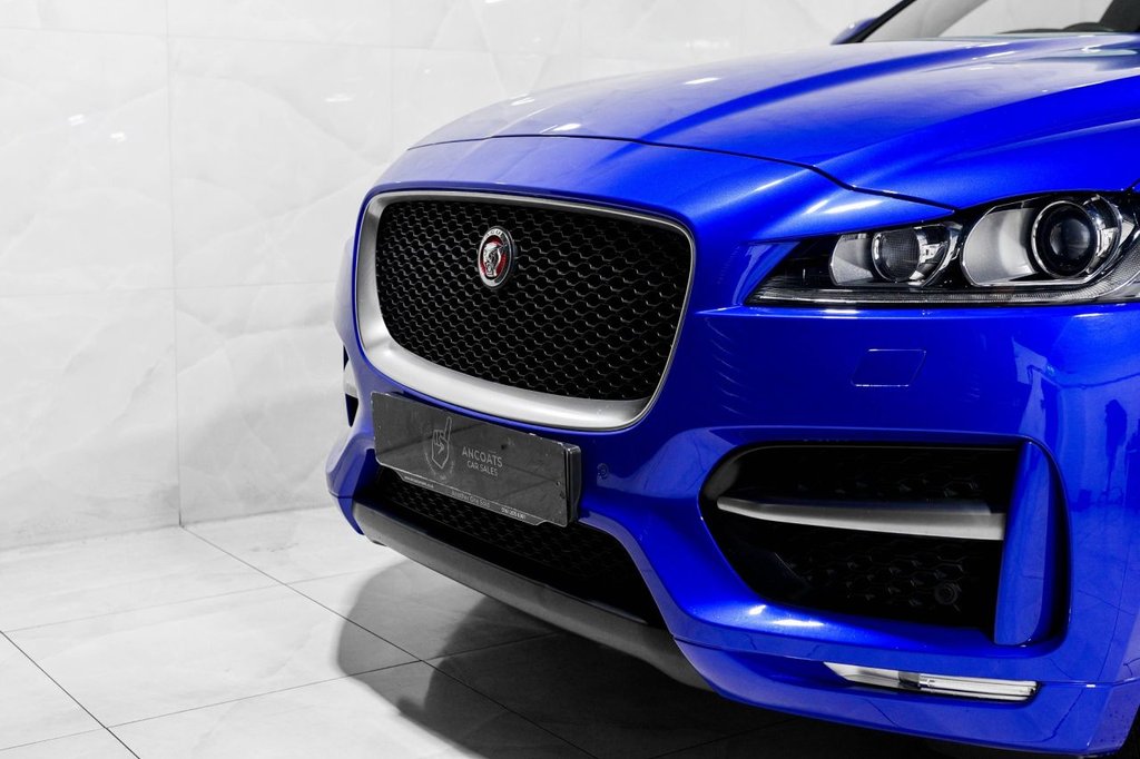 Used Jaguar F-Pace 2019 for sale - 76416982: Photo 40