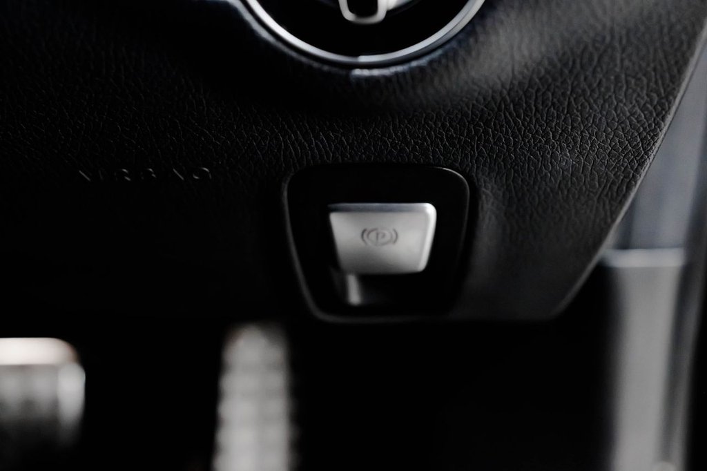 Used Mercedes-Benz E Class 2020 for sale - 76416978: Photo 37