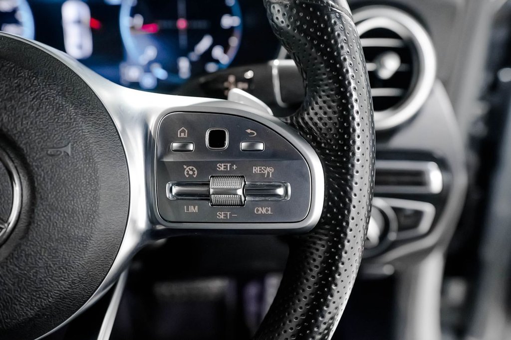 Used Mercedes-Benz C Class 2019 for sale - 77287456: Photo 21