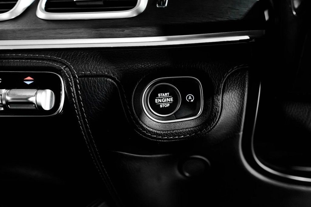 Used Mercedes-Benz GLE 2021 for sale - 76417387: Photo 46