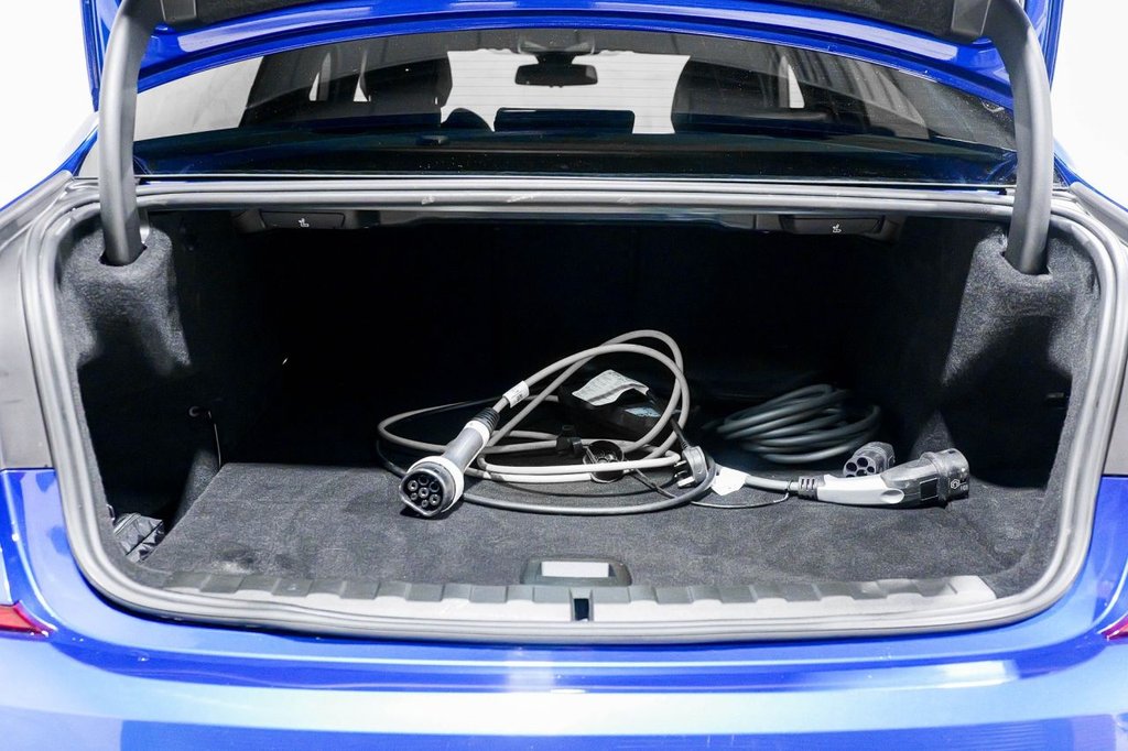 Used BMW 3 Series 2022 for sale - 76417052: Photo 21