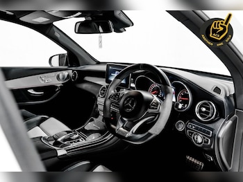 Used Mercedes-Benz GLC 2018 for sale - 76417106: Photo