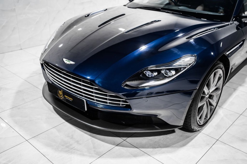 Used Aston Martin DB11 2017 for sale - 77884952: Photo 13