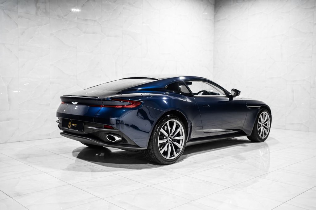 Used Aston Martin DB11 2017 for sale - 77884952: Photo 18