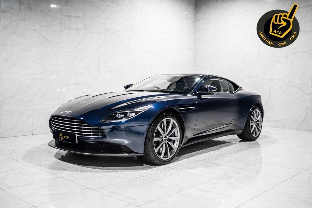 Used Aston Martin DB11 2017 for sale - 77884952: Photo 2