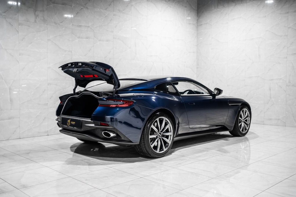 Used Aston Martin DB11 2017 for sale - 77884952: Photo 23