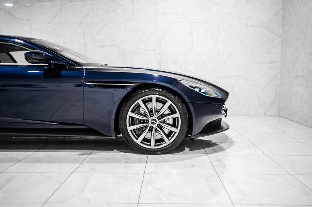 Used Aston Martin DB11 2017 for sale - 77884952: Photo 26