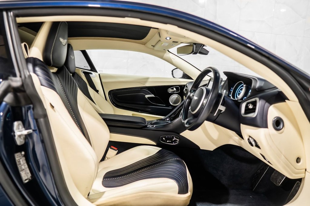 Used Aston Martin DB11 2017 for sale - 77884952: Photo 30