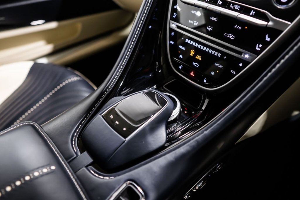 Used Aston Martin DB11 2017 for sale - 77884952: Photo 41