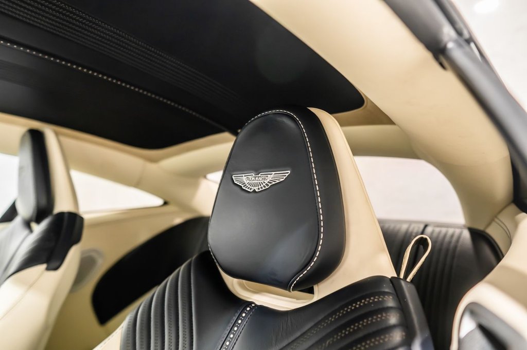 Used Aston Martin DB11 2017 for sale - 77884952: Photo 9