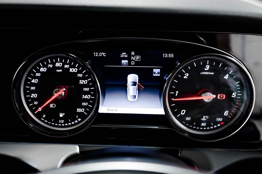 Used Mercedes-Benz E Class 2018 for sale - 76821143: Photo 32