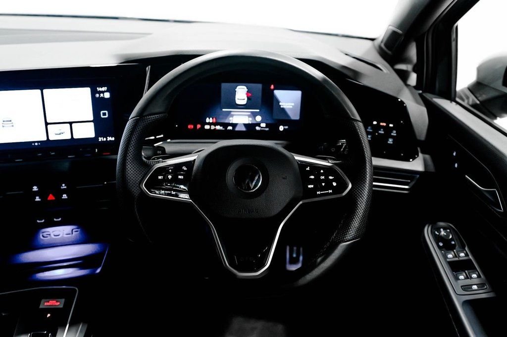 Used Volkswagen Golf 2022 for sale - 76417120: Photo 36