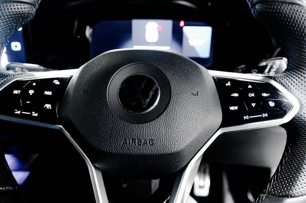 Used Volkswagen Golf 2022 for sale - 76417120: Photo 38