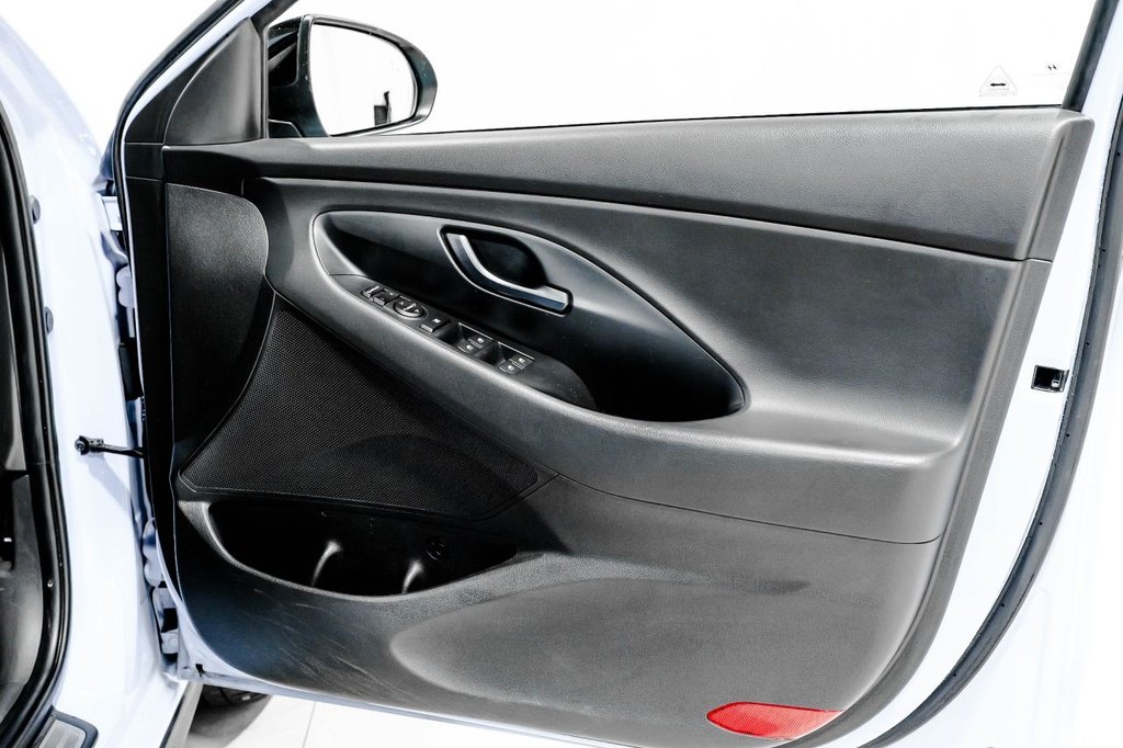 Used Hyundai i30 2022 for sale - 77666588: Photo 15