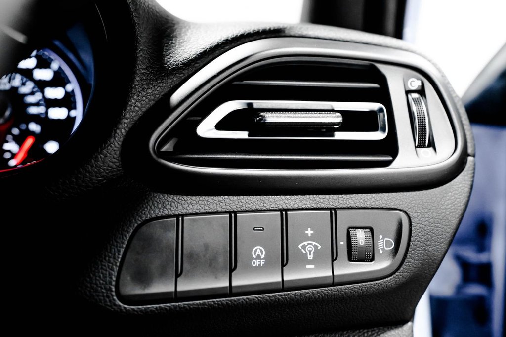 Used Hyundai i30 2022 for sale - 77666588: Photo 17