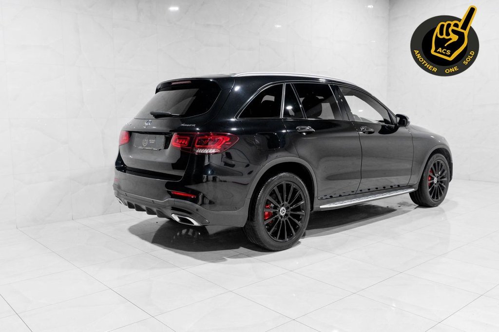 Used Mercedes-Benz GLC 2020 for sale - 76417015: Photo 2