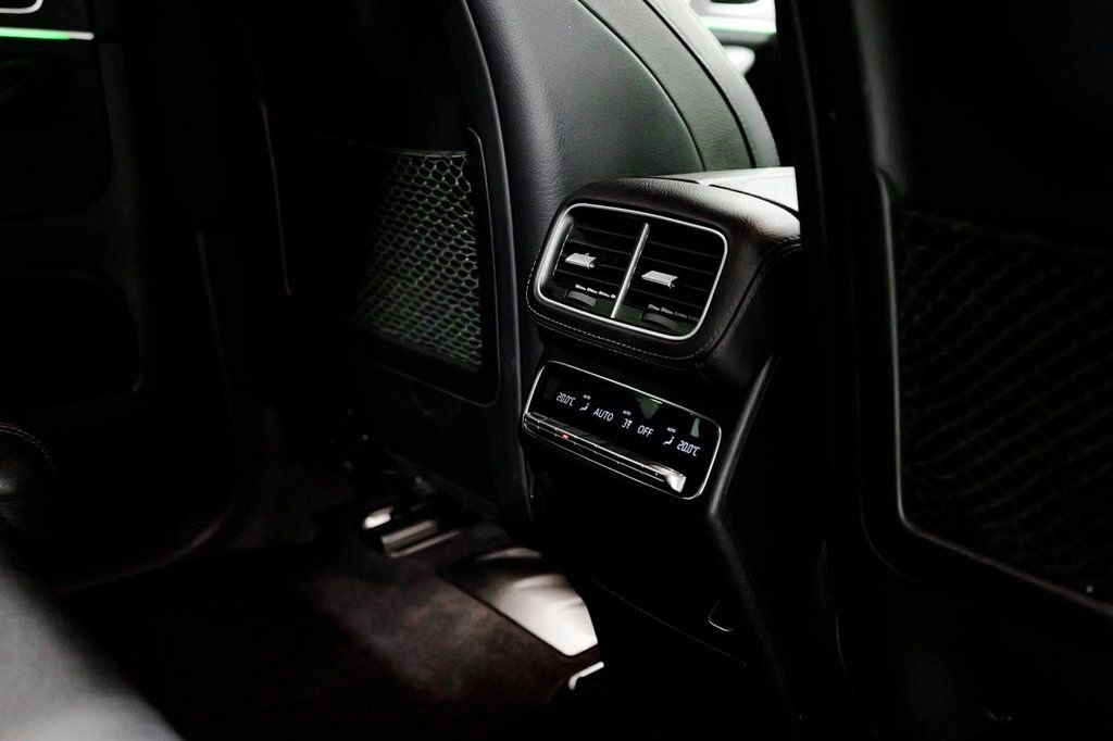 Used Mercedes-Benz GLE 2020 for sale - 76417109: Photo 31