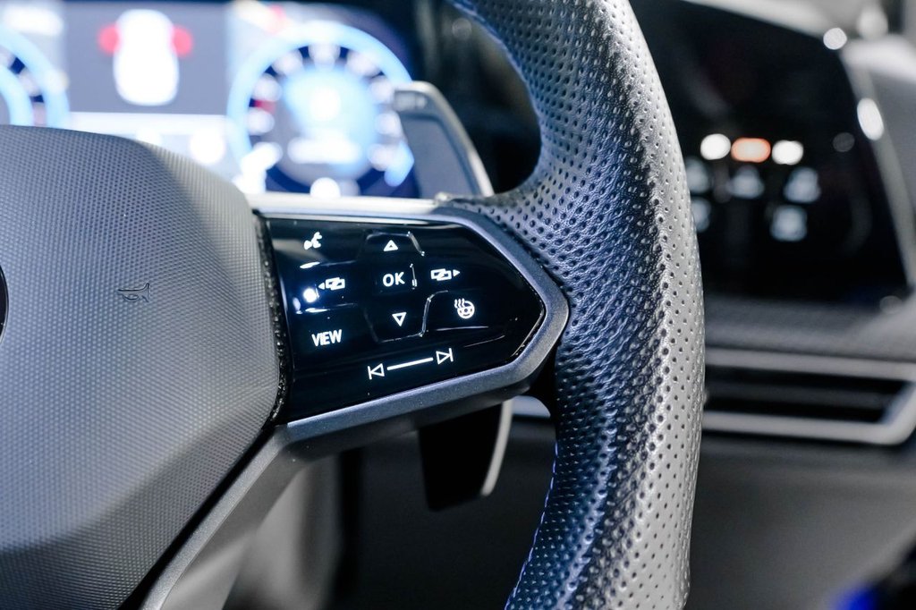 Used Volkswagen Golf 2024 for sale - 77052222: Photo 39