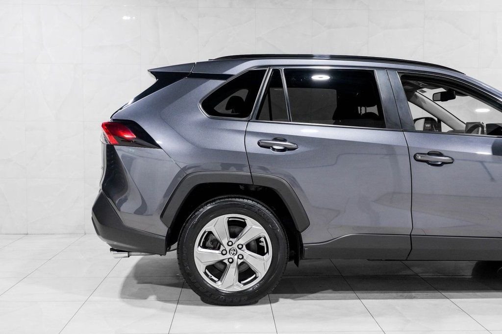 Used Toyota RAV4 2020 for sale - 76416962: Photo 12