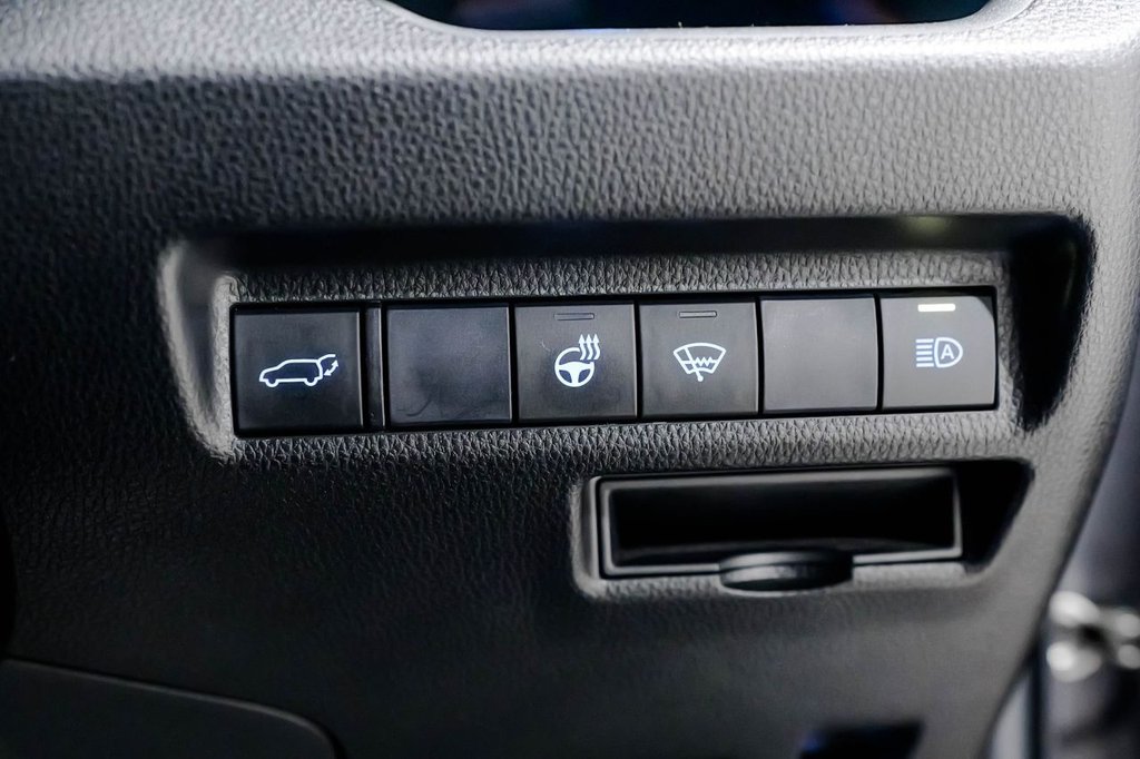 Used Toyota RAV4 2020 for sale - 76416962: Photo 31