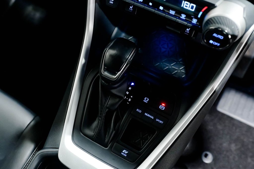 Used Toyota RAV4 2020 for sale - 76416962: Photo 39